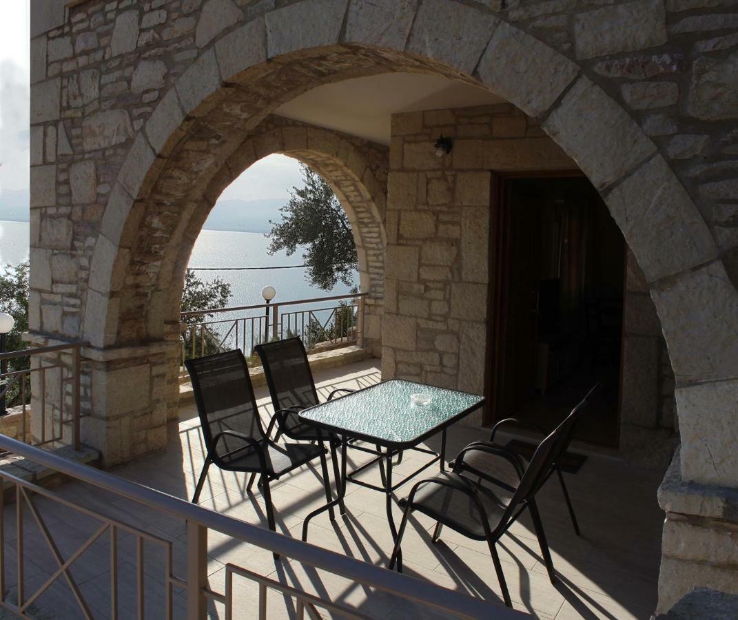 Olive Stonehouses Kalamáta Buitenkant foto